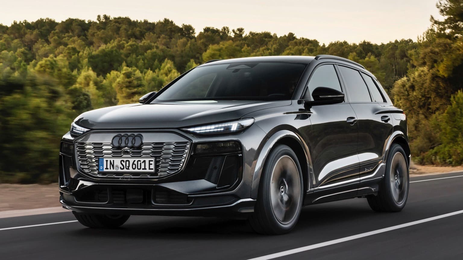 Audi SQ6 e-tron