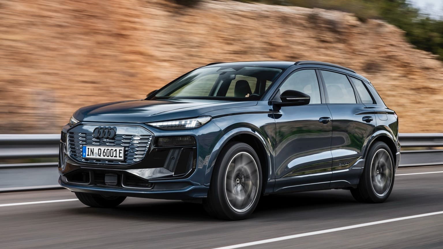 2025 Audi Q6 e-tron Performance