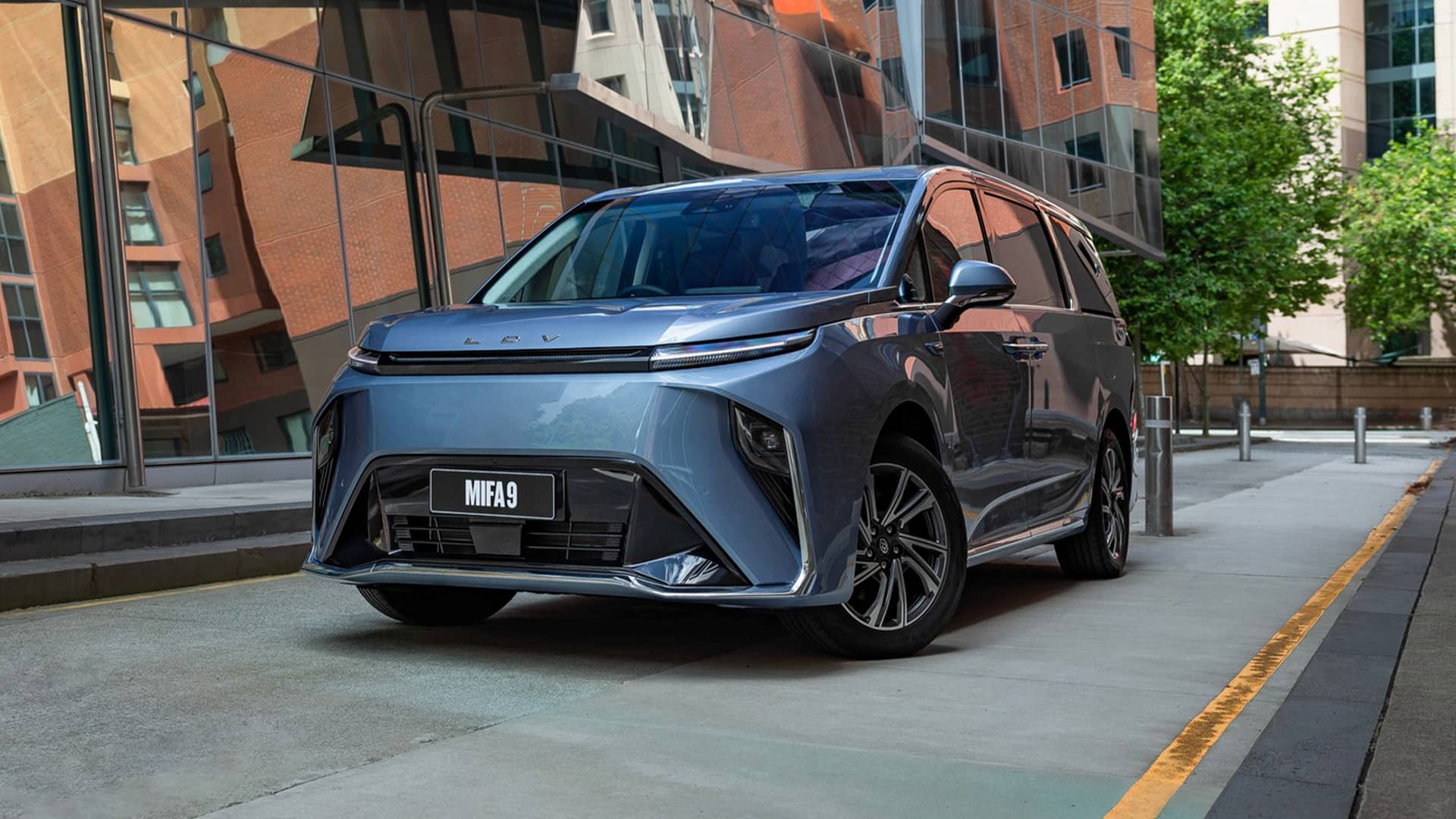 2022 LDV Mifa 9 Executive